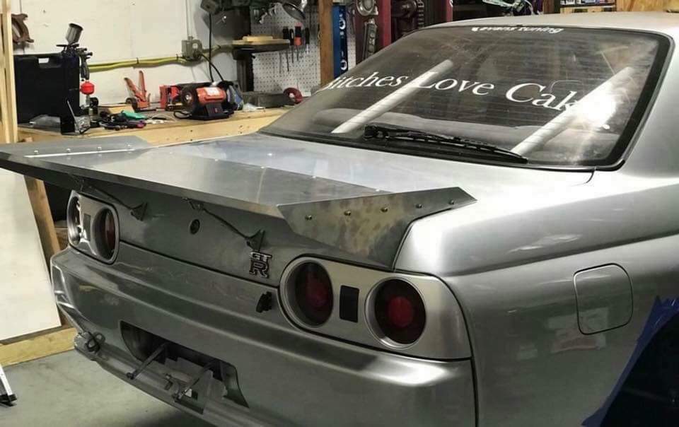 R32 Skyline